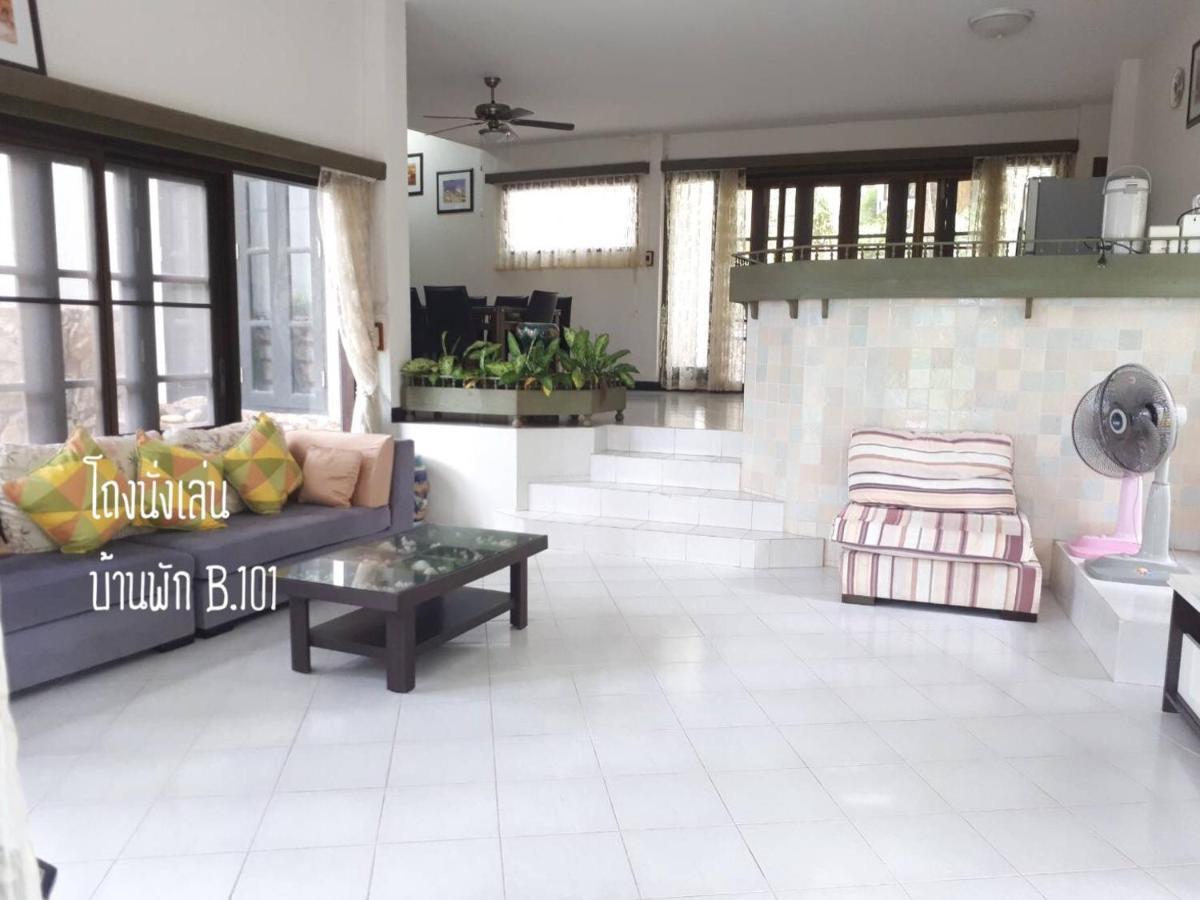 Baan Rug Nam Sai Villa Klaeng Exterior photo